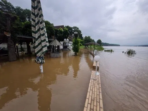 Hochwasser im Bundeshäuschen – Aufnahme aus unserem Archiv