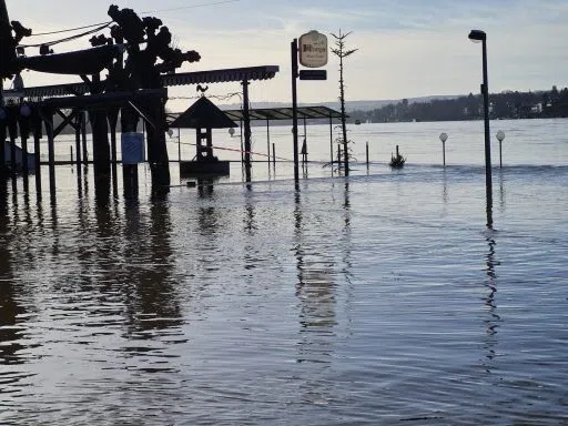Hochwasser im Bundeshäuschen – Aufnahme aus unserem Archiv