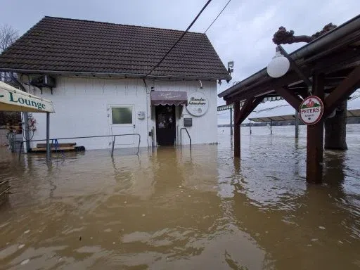 Hochwasser im Bundeshäuschen – Aufnahme aus unserem Archiv