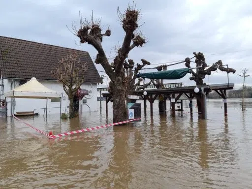 Hochwasser im Bundeshäuschen – Aufnahme aus unserem Archiv